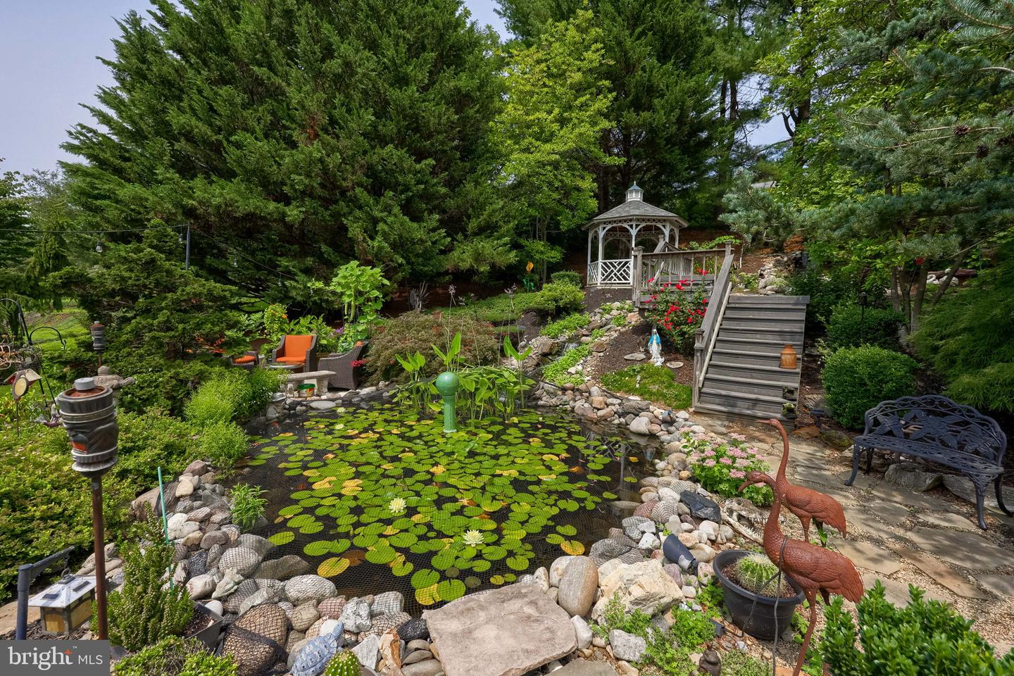 355 Buch Ave Property Photo 1