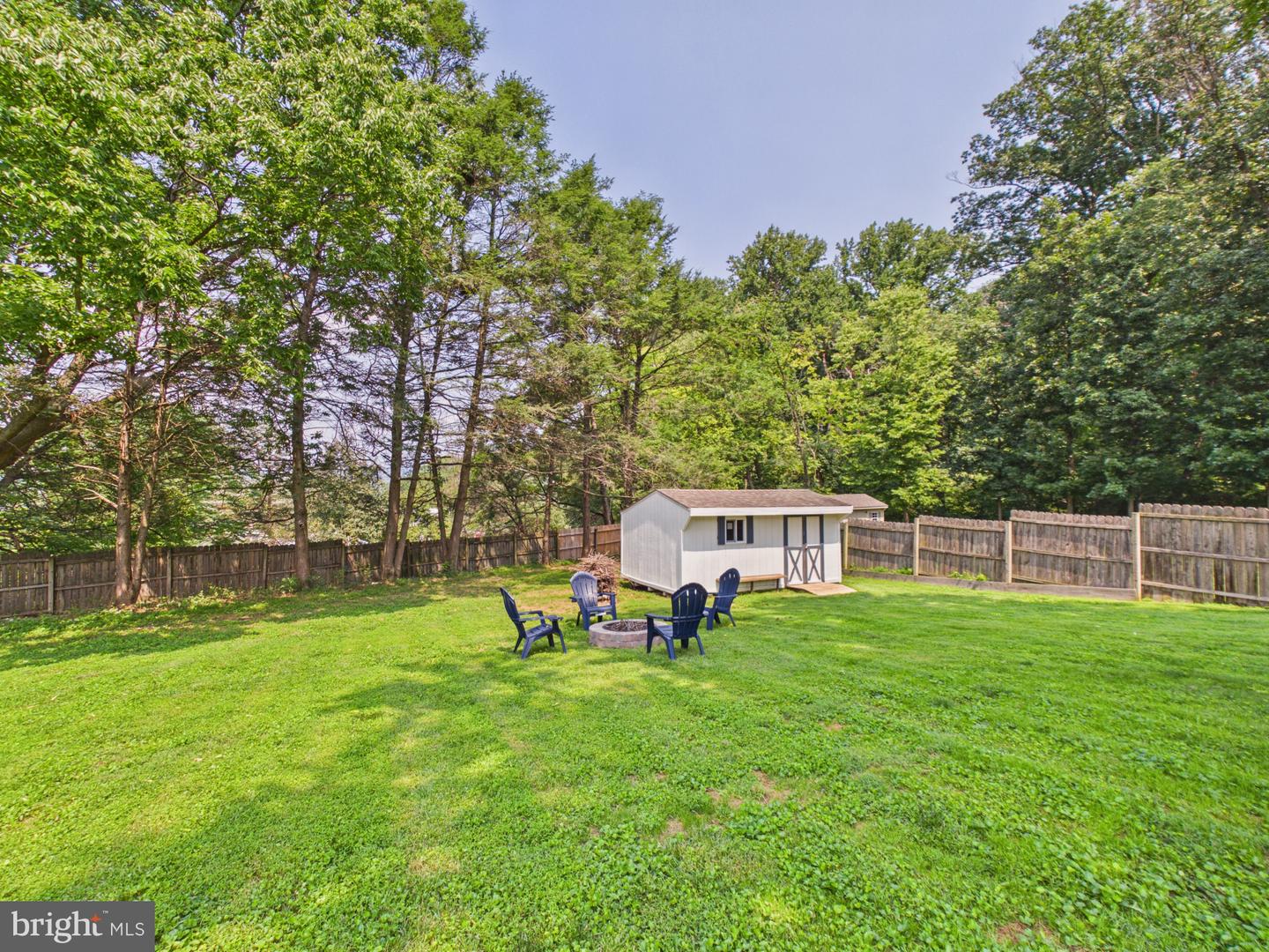 3828 Hillcrest Dr Property Photo 6