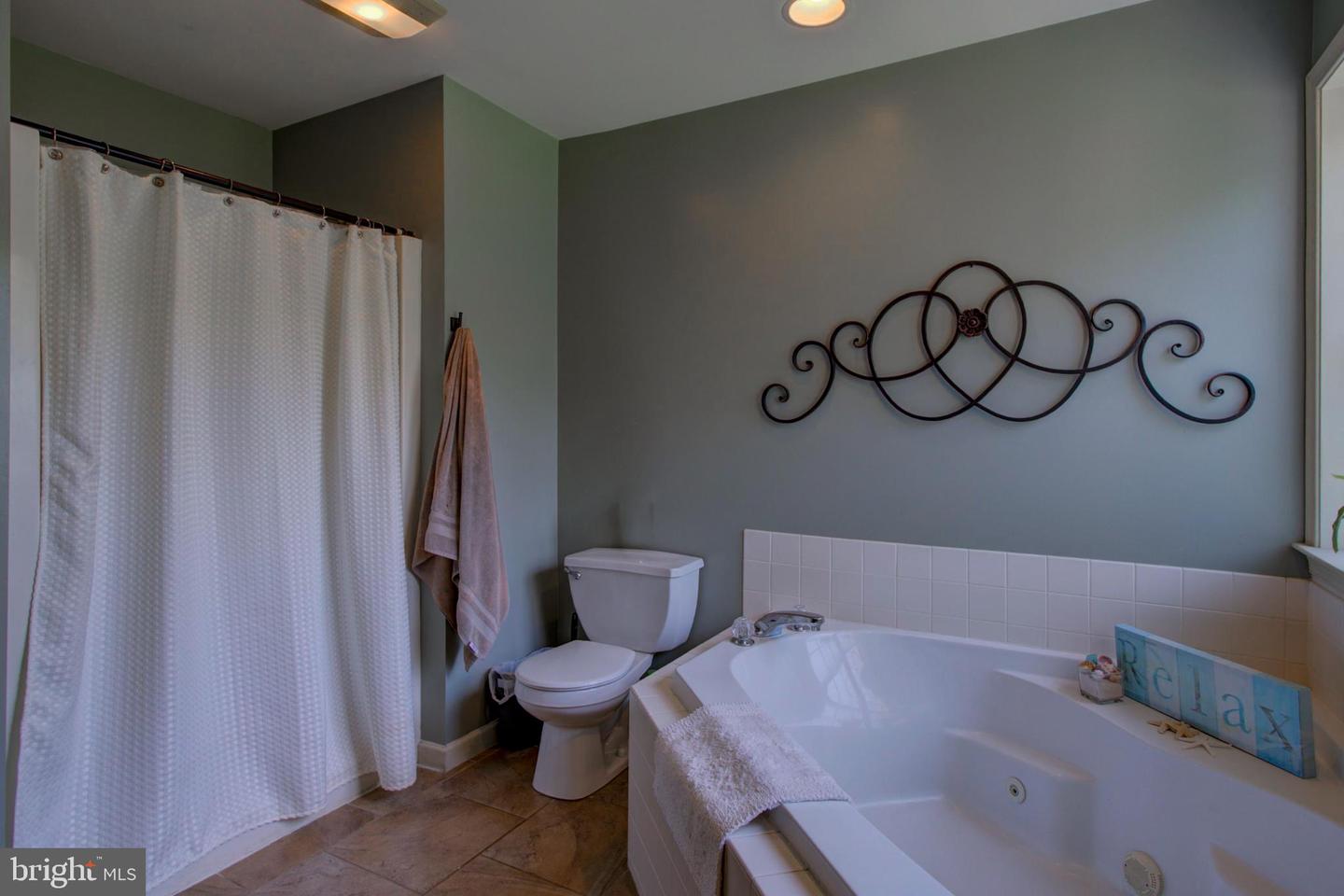 16 Hemlock Dr Property Photo 18