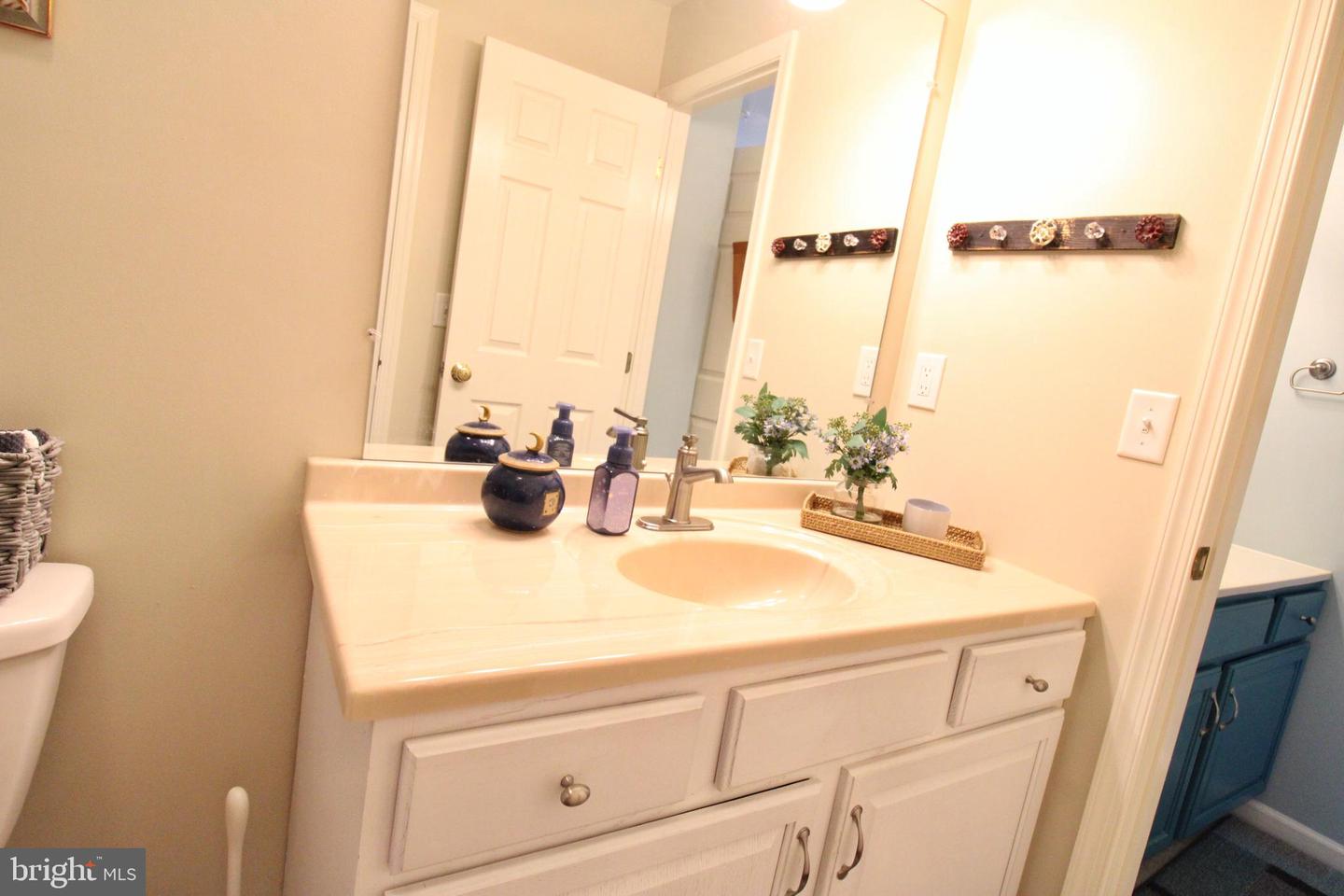 21 Tumbling Run Property Photo 17