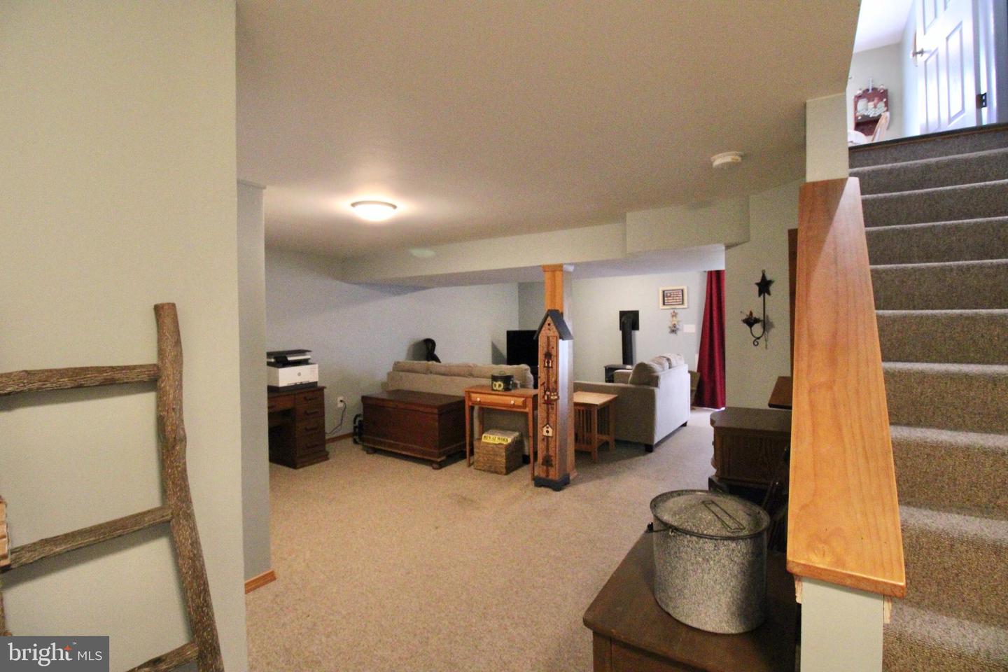 21 Tumbling Run Property Photo 32