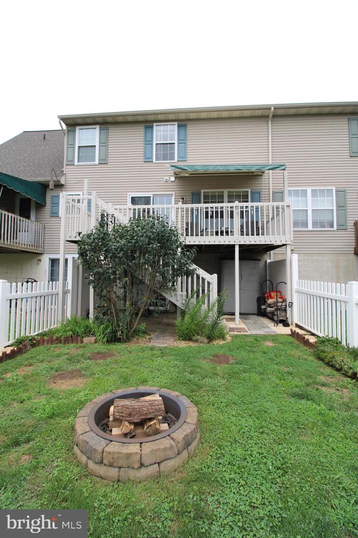 21 Tumbling Run Property Photo 36
