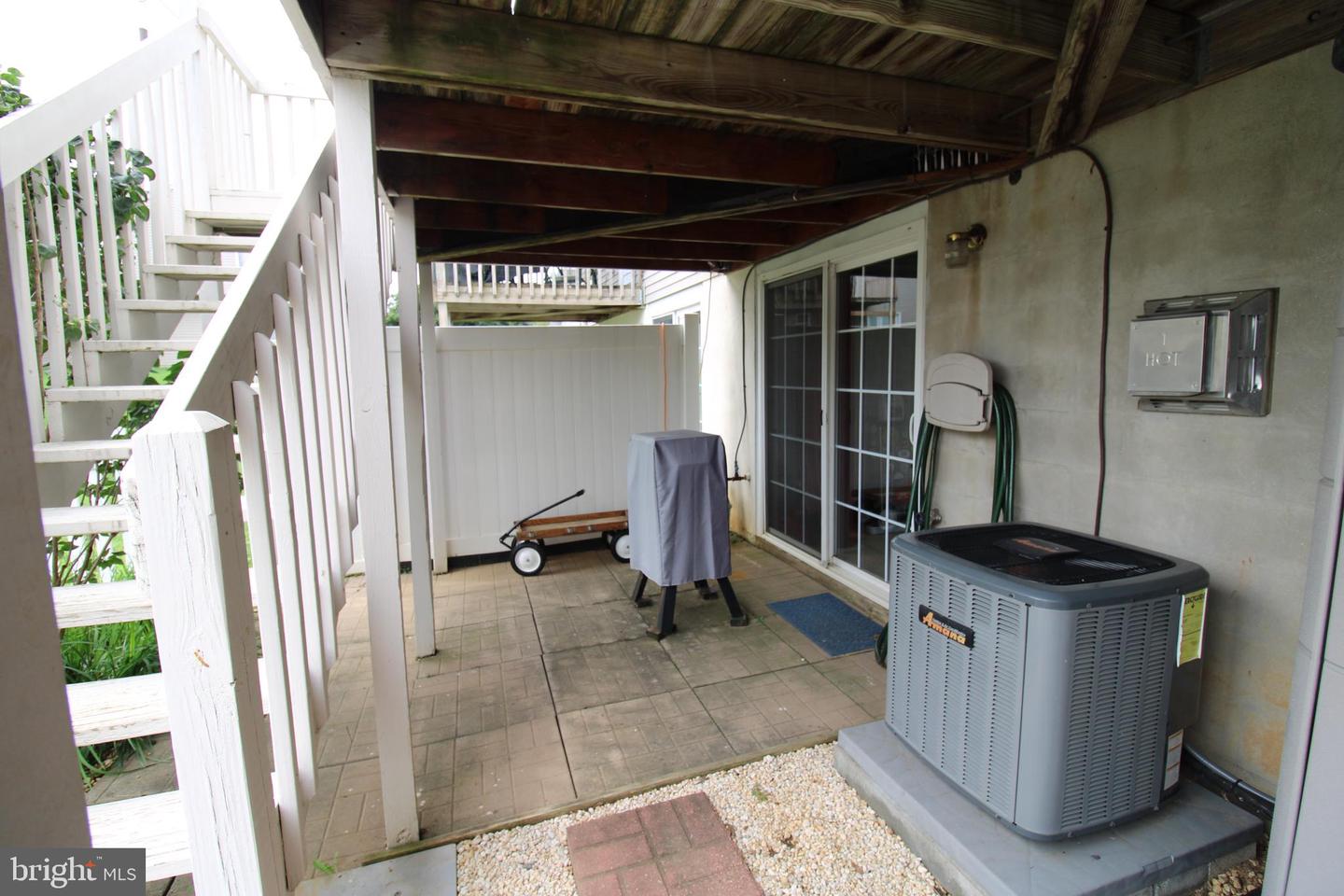 21 Tumbling Run Property Photo 39