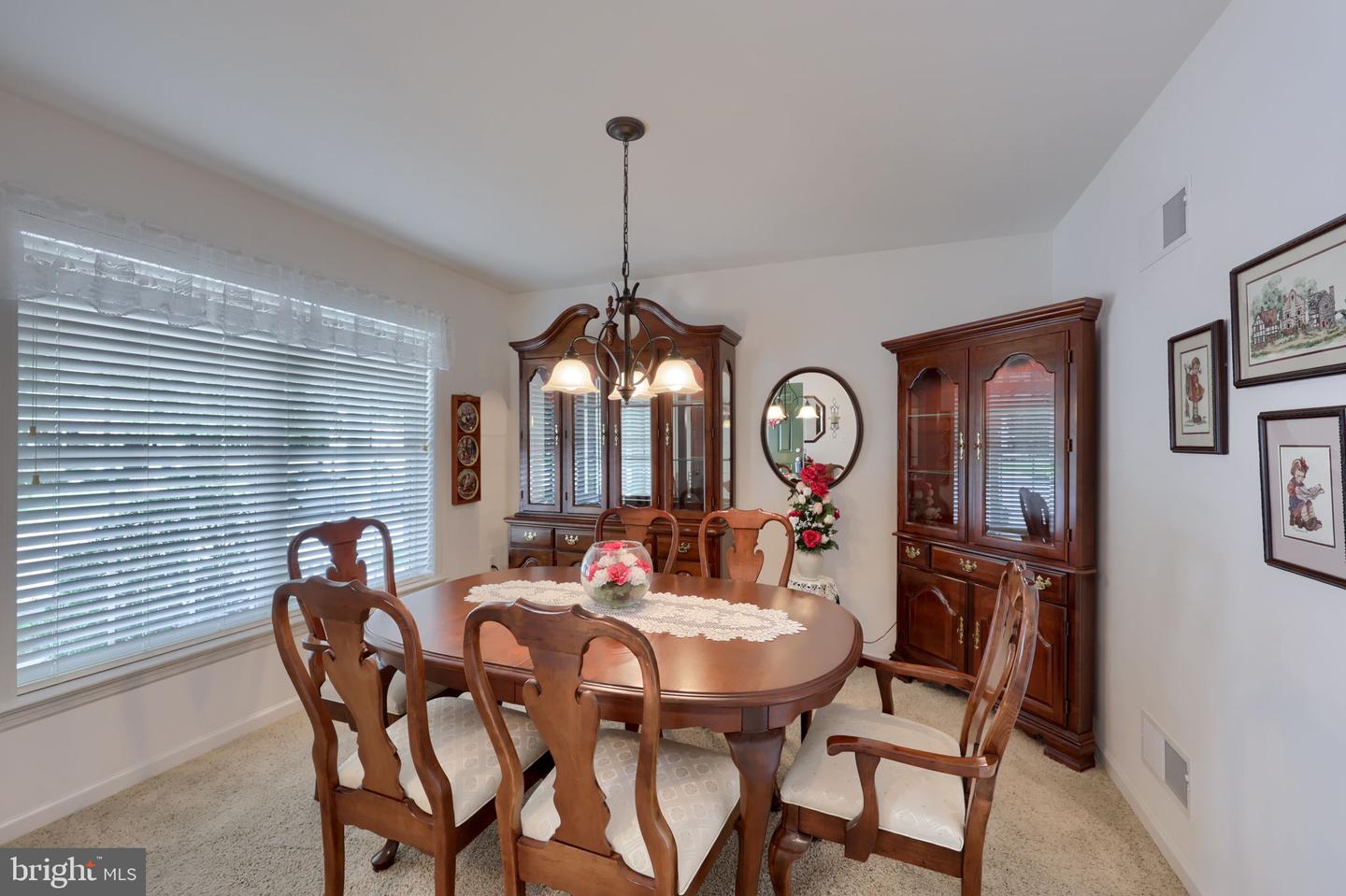 524 Thornberry Ln Property Photo 10