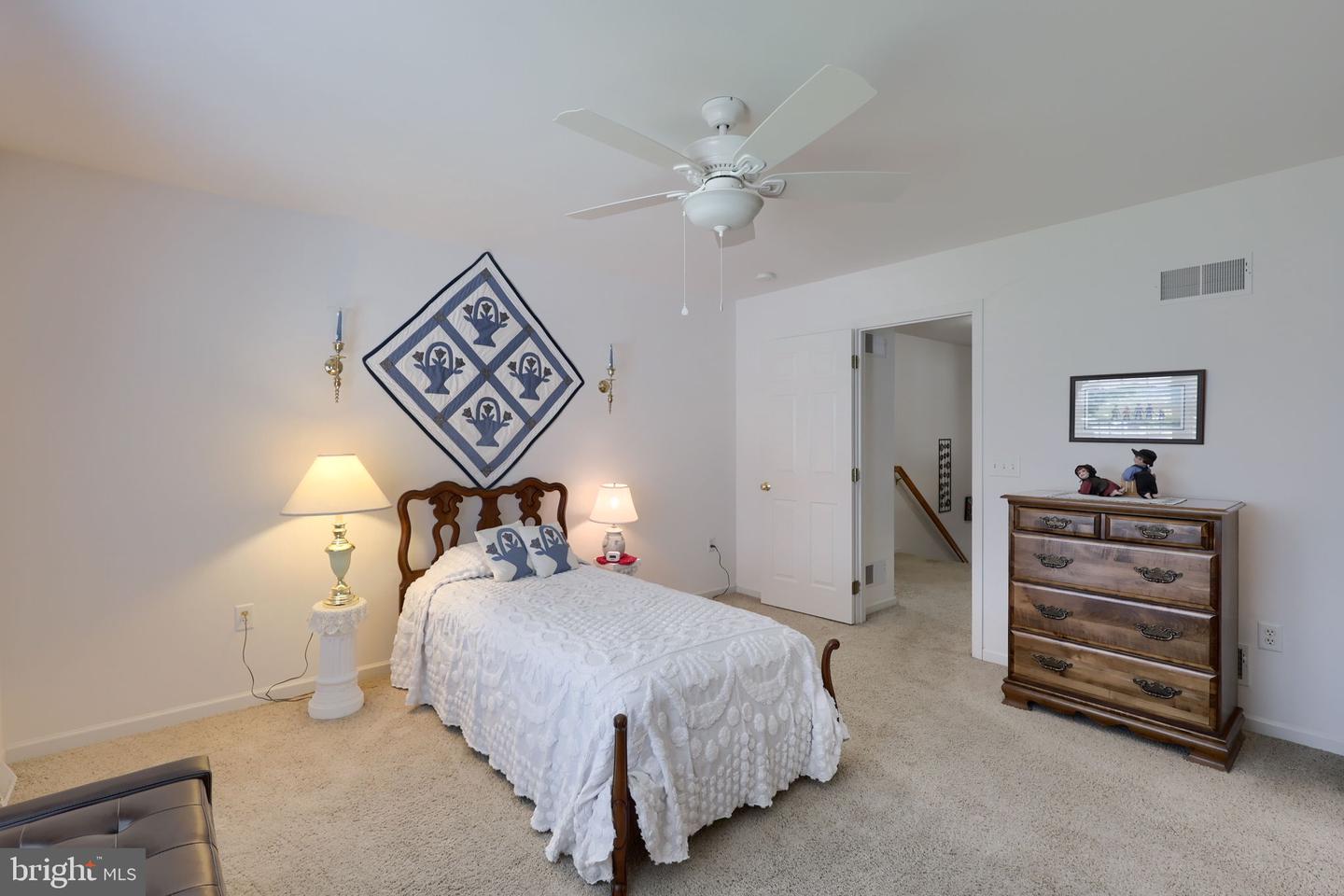 524 Thornberry Ln Property Photo 24