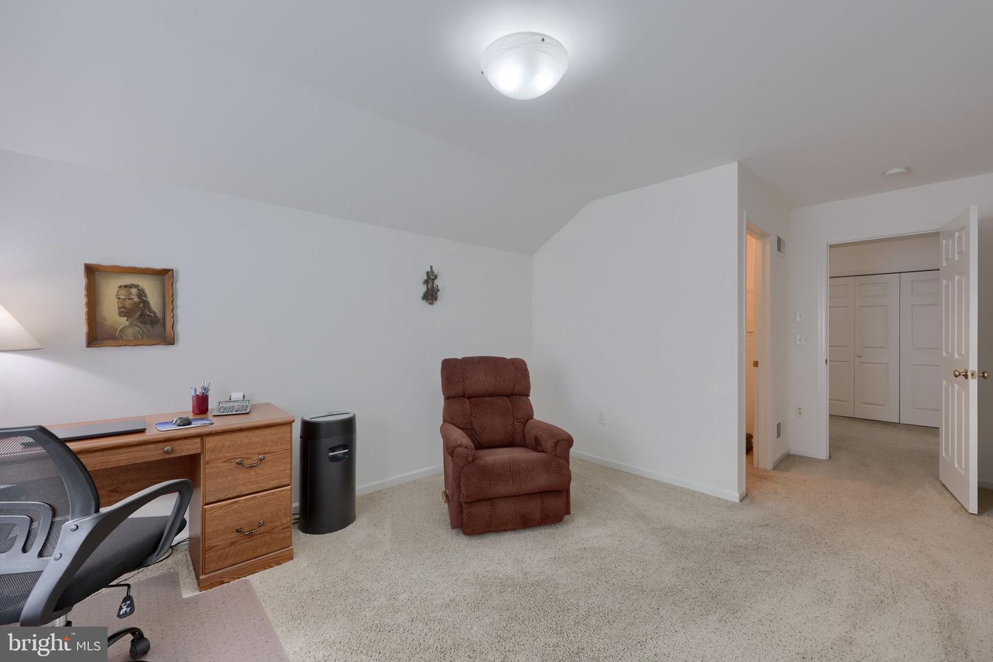 524 Thornberry Ln Property Photo 31