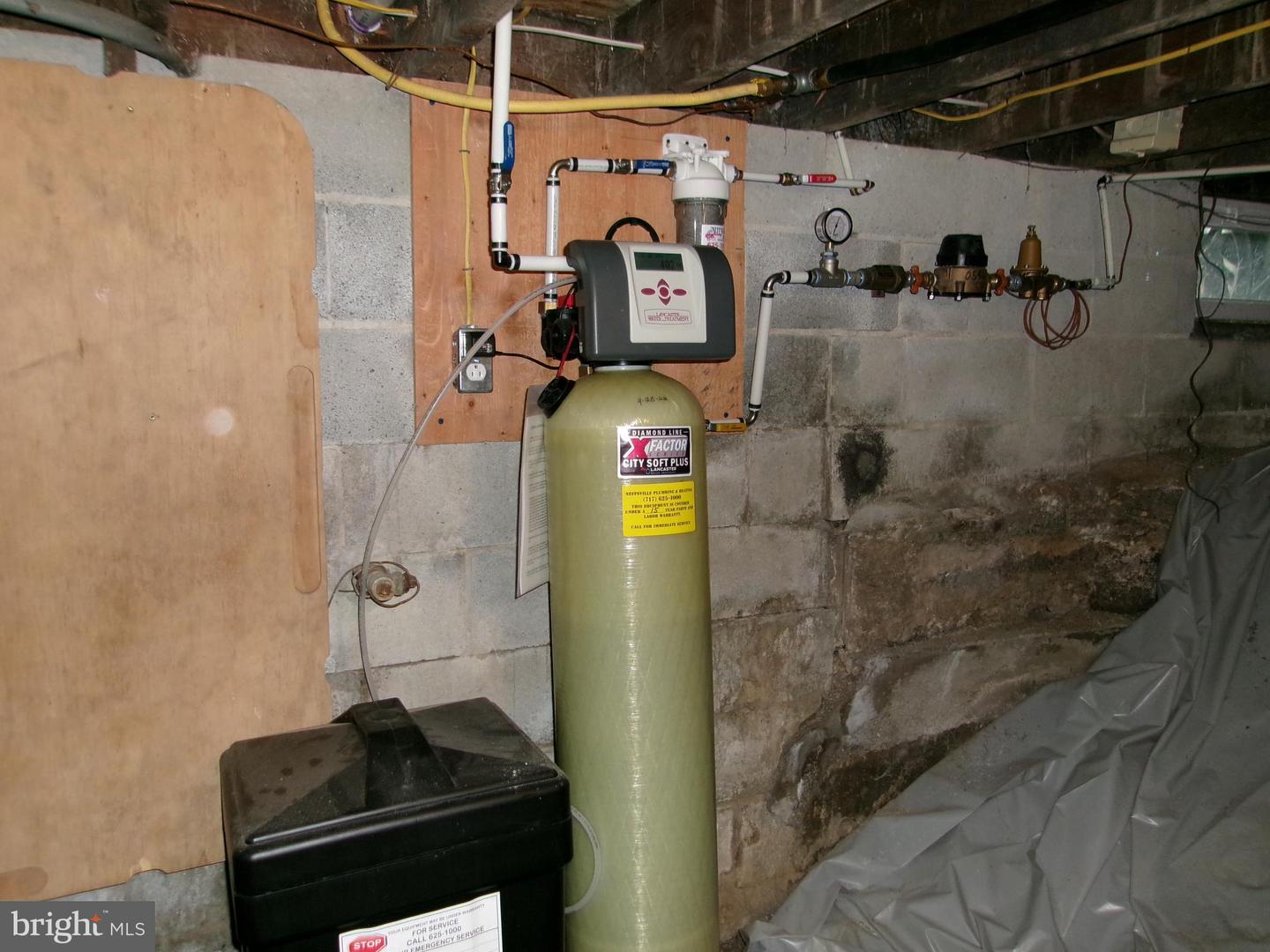 28 S Porter St Property Photo 24