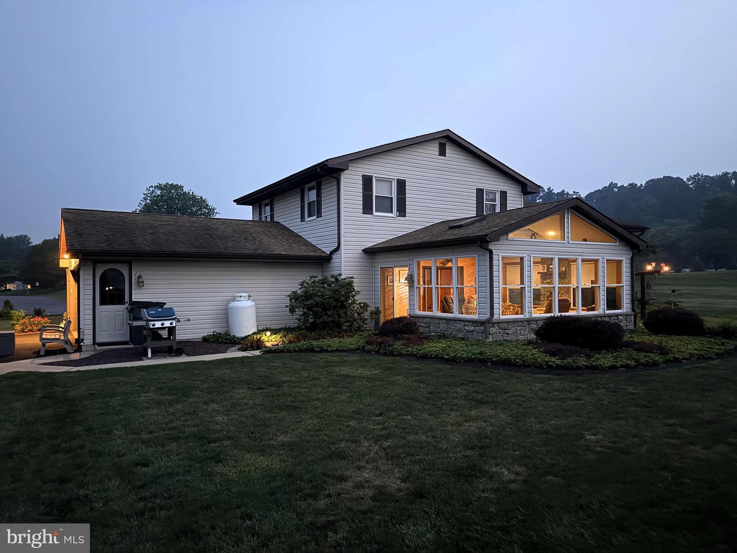 15 Sherrard Dr Property Photo 12