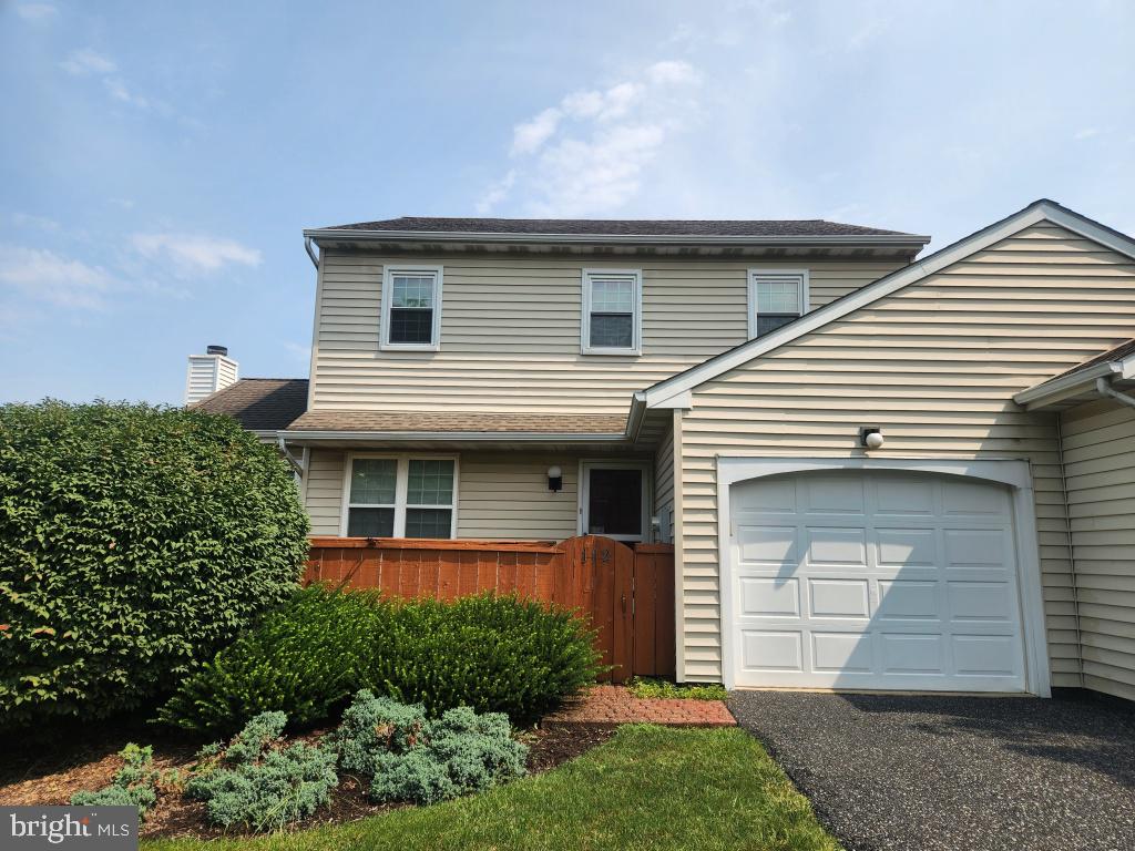 112 Winding Hill Dr Property Photo 1