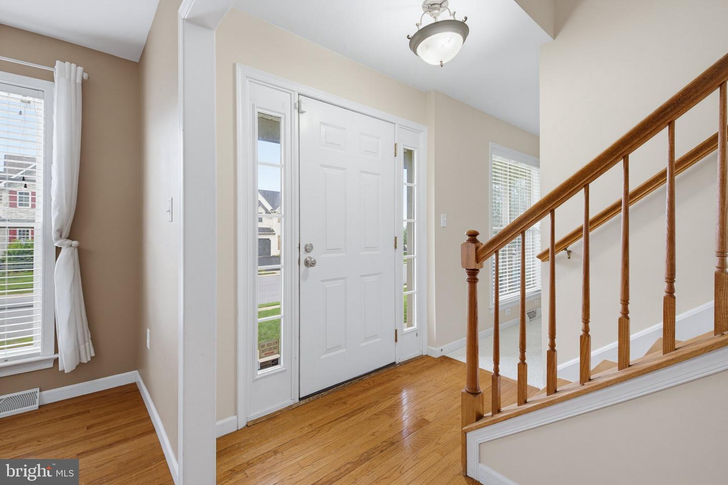 806 Sylvan Rd Property Photo 3