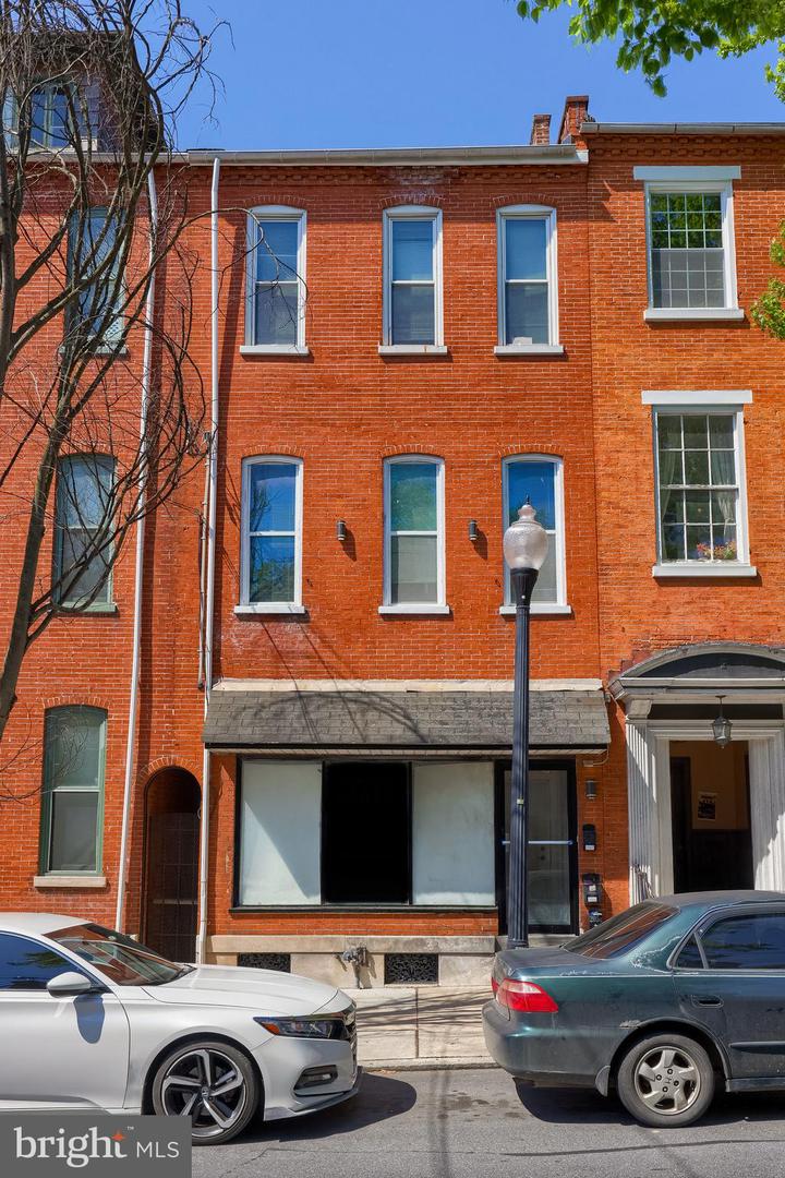 205 E King St Property Photo 31