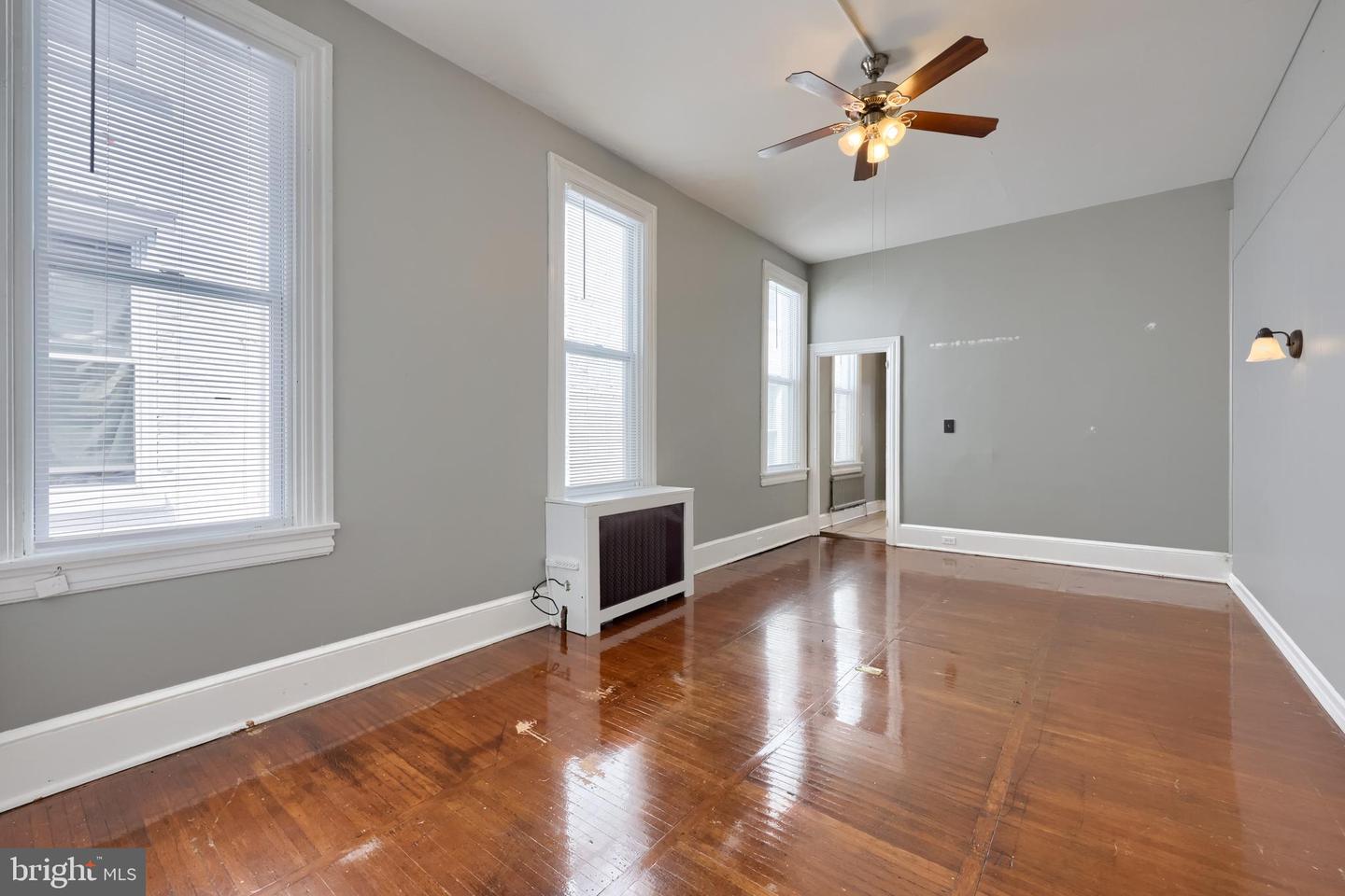205 E King St Property Photo 21