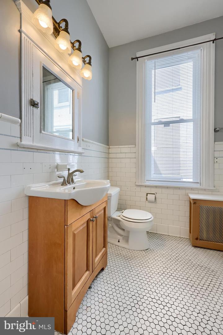 205 E King St Property Photo 24