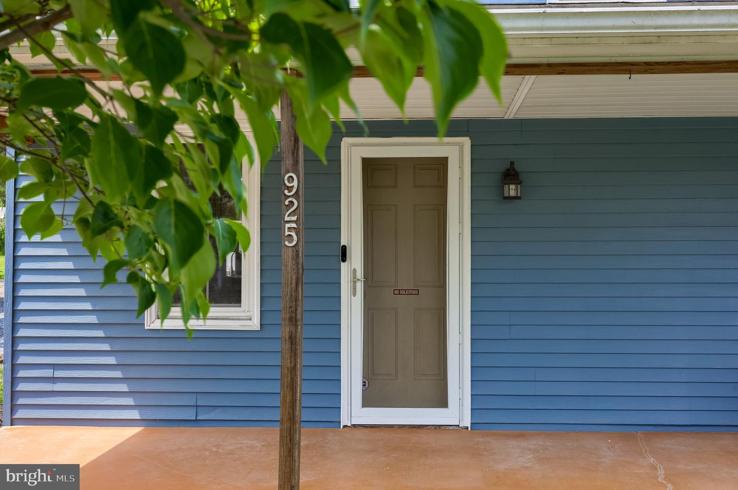 925 Maple St Property Photo 11