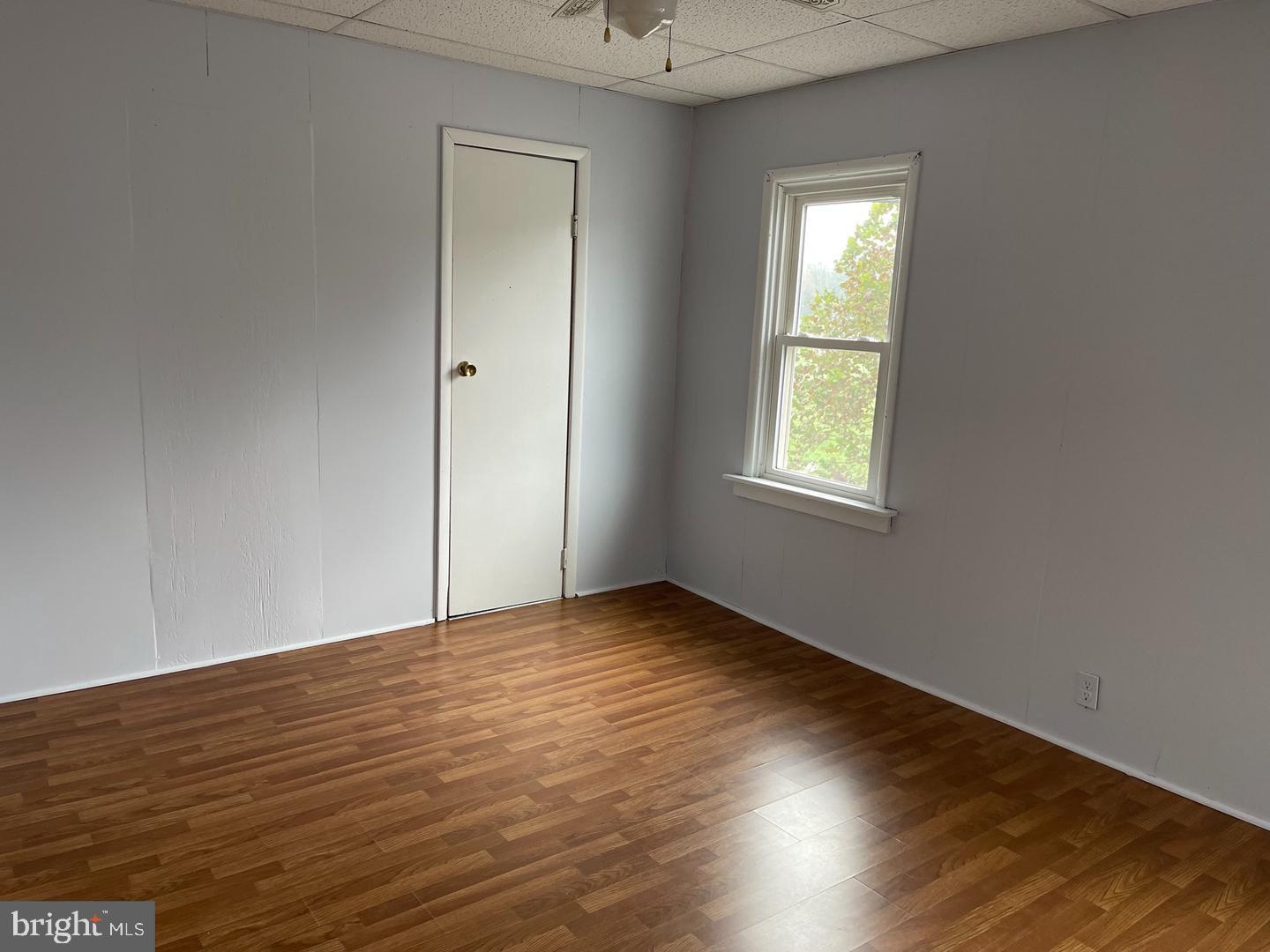 210 Park Property Photo 5