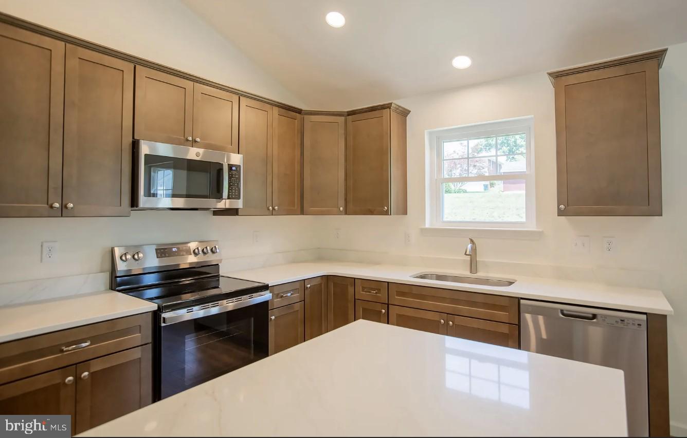 18 Ridgewood Rd #lot 36 Qd Property Photo 9