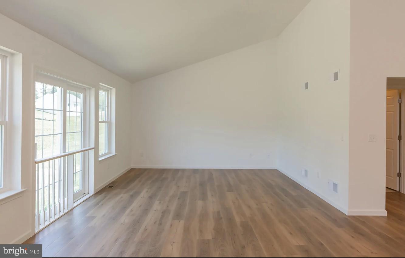 18 Ridgewood Rd #lot 36 Qd Property Photo 12
