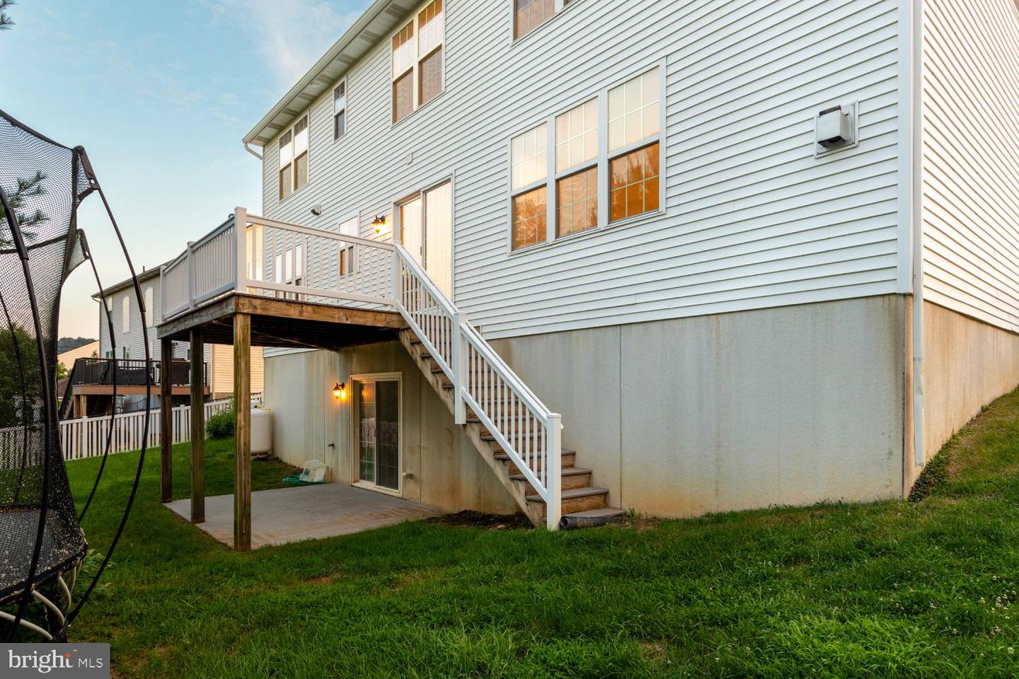 71 Summerlyn Dr Property Photo 17