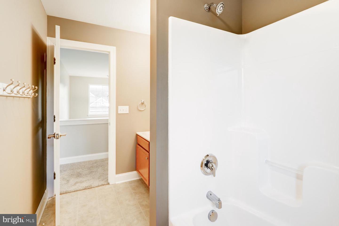 71 Summerlyn Dr Property Photo 39