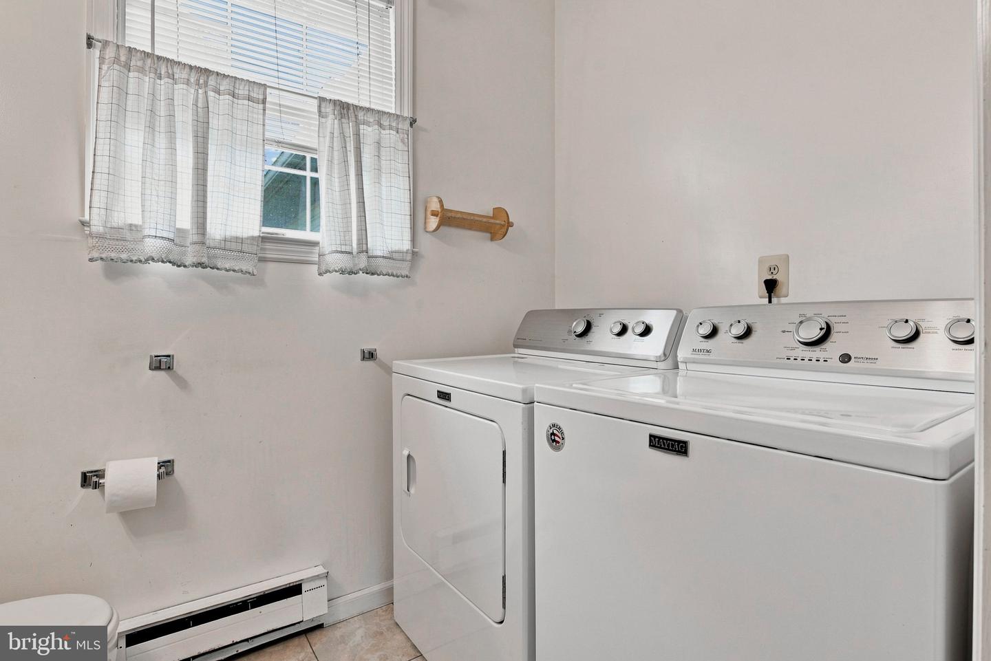 316 Hilltop Dr Property Photo 18