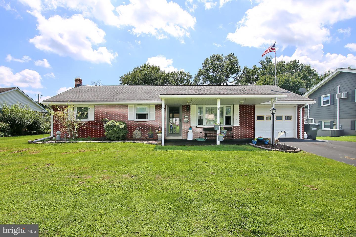 43 Marie Ave Property Photo 1