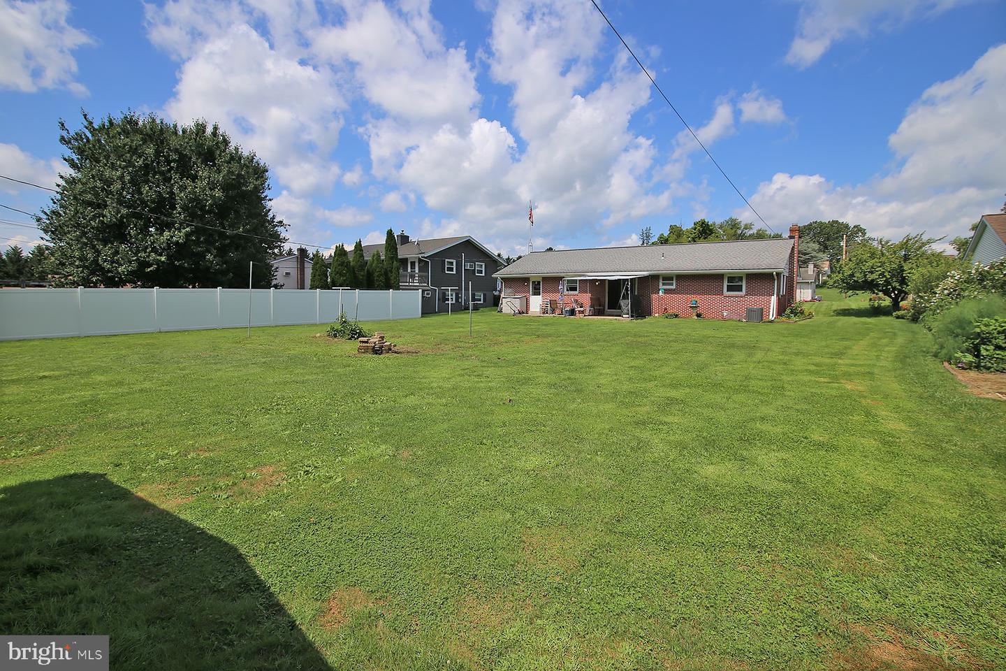43 Marie Ave Property Photo 9