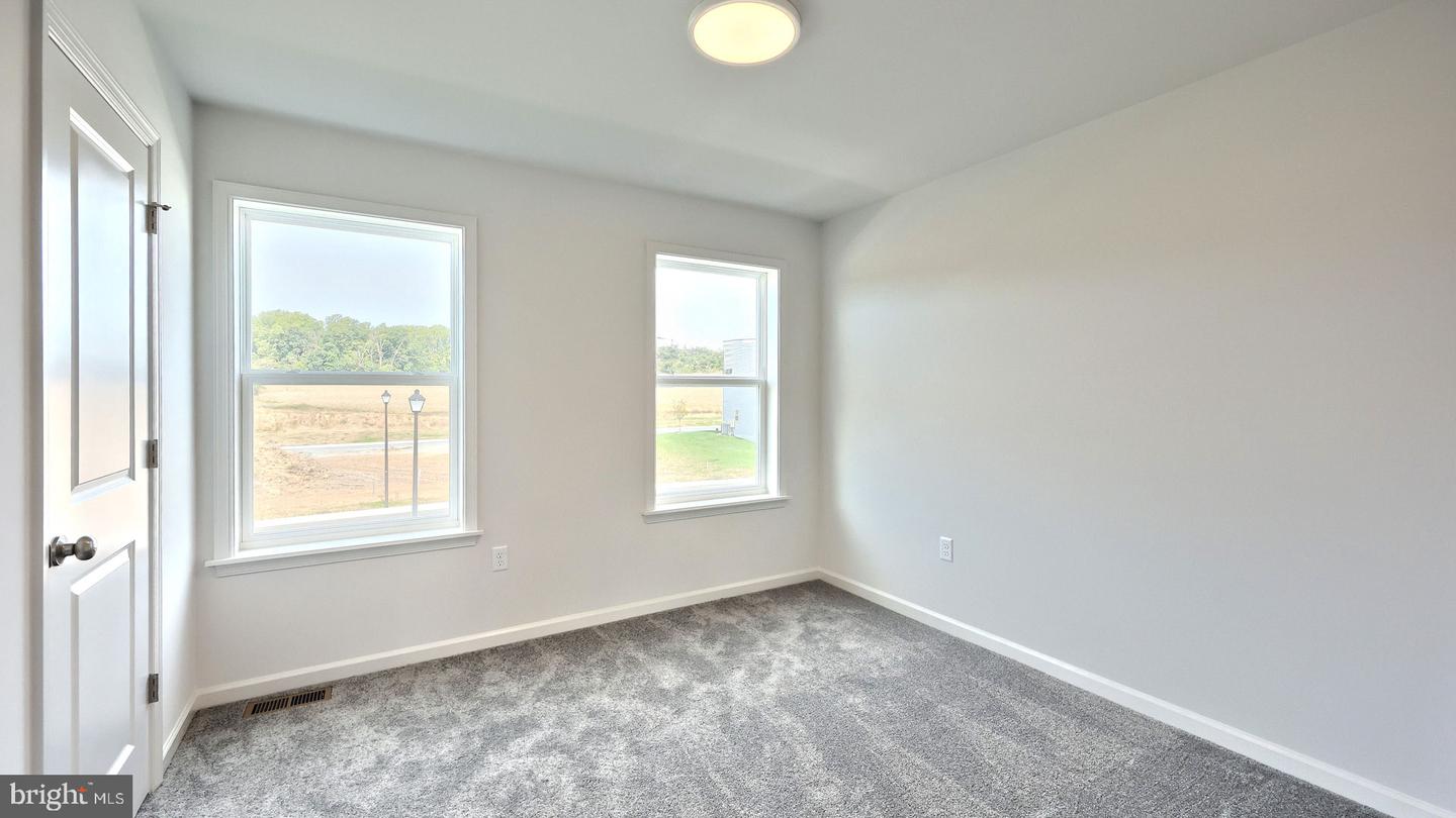 28 N Conifer Dr Property Photo 19