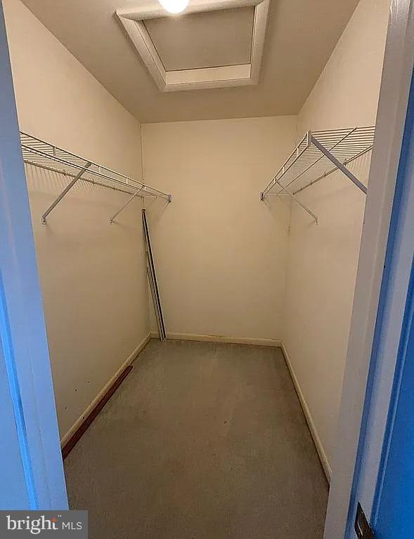 314 Windgate Ct Property Photo 12