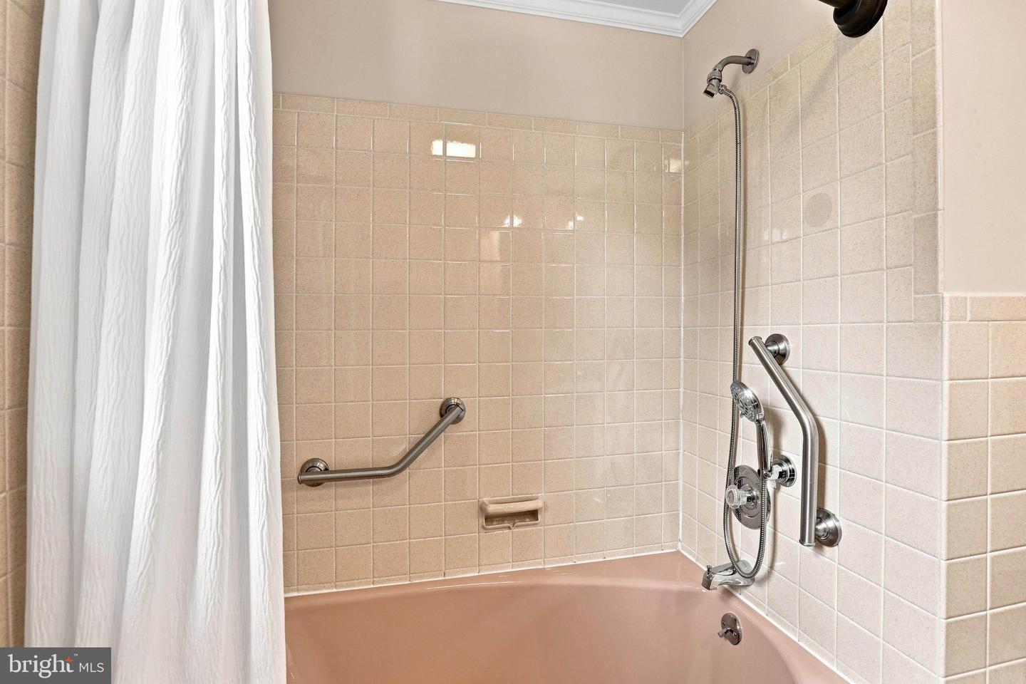 1631 Sunset Ave Property Photo 17