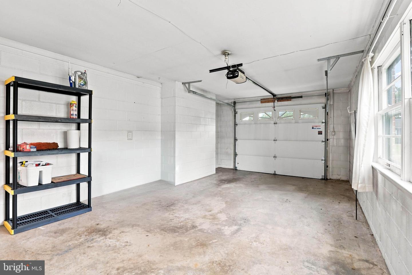 1631 Sunset Ave Property Photo 31