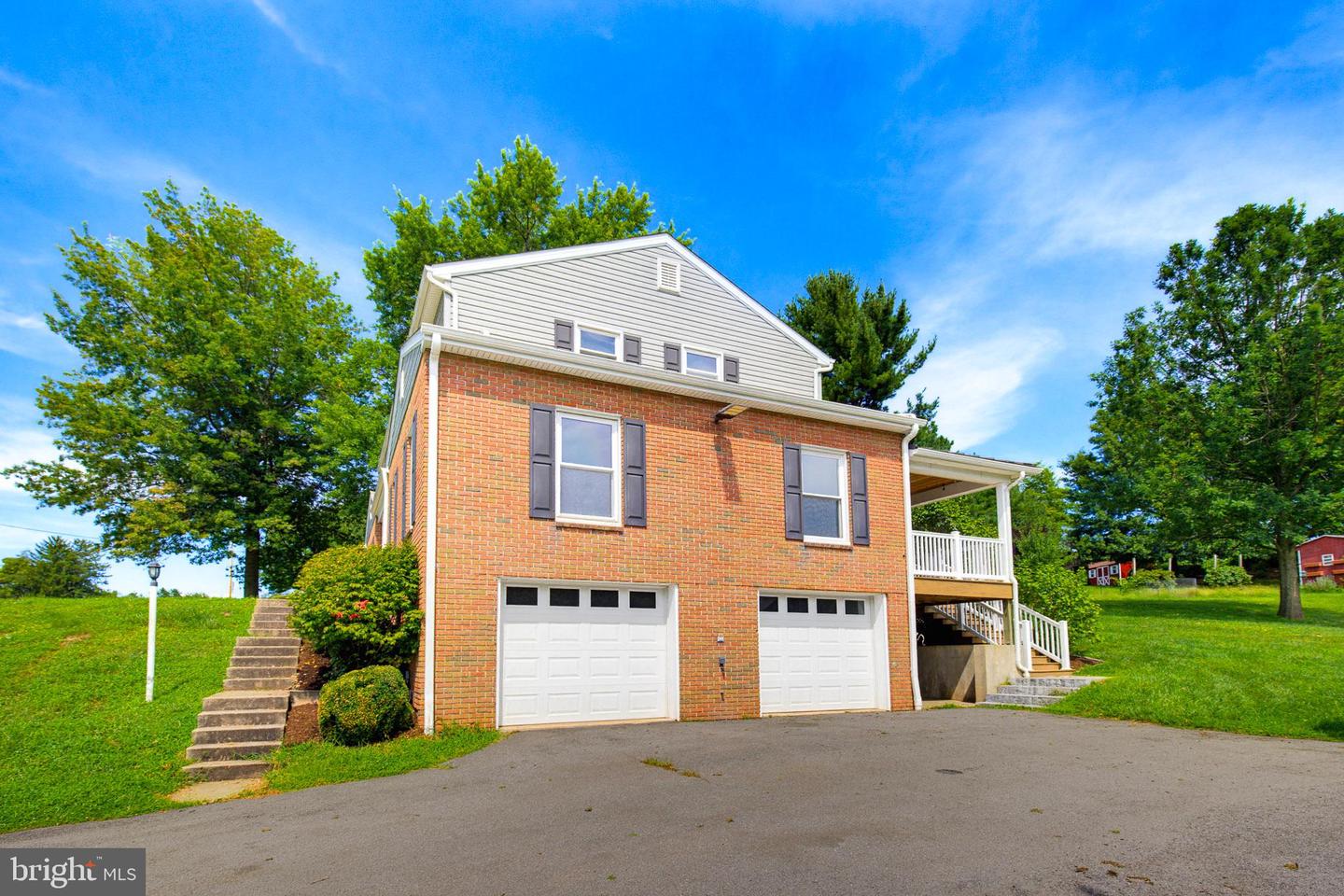 133 Risser Rd Property Photo 3