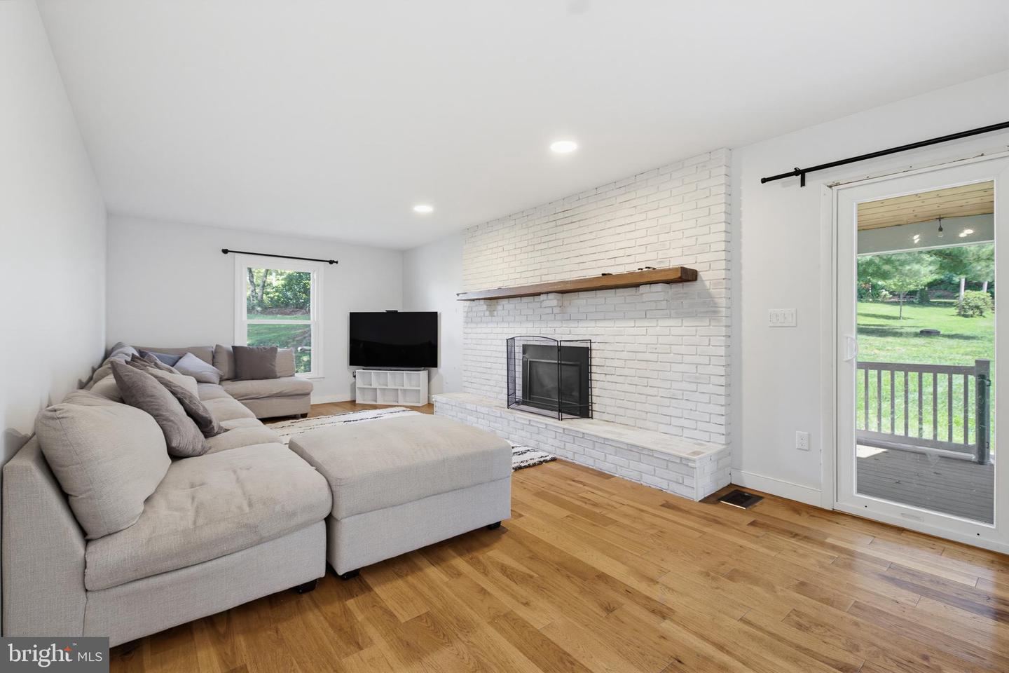 133 Risser Rd Property Photo 15