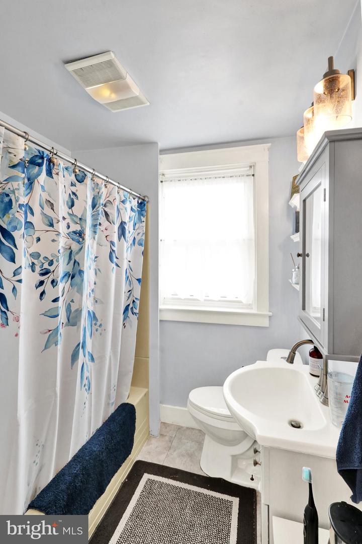 835 Ocean Ave Property Photo 16