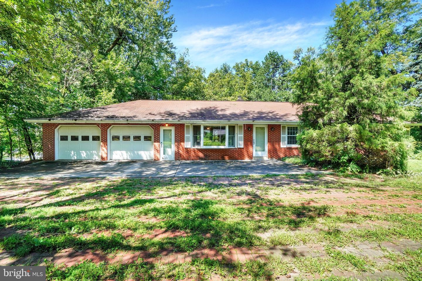 1131 Ridge Rd Property Photo 1