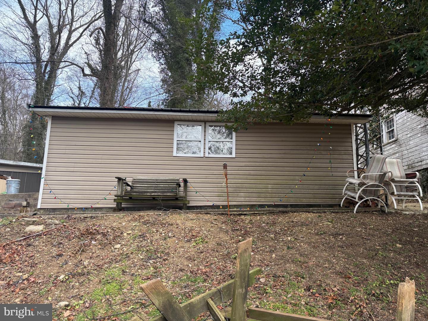 511 Edgewood Ln Property Photo 1