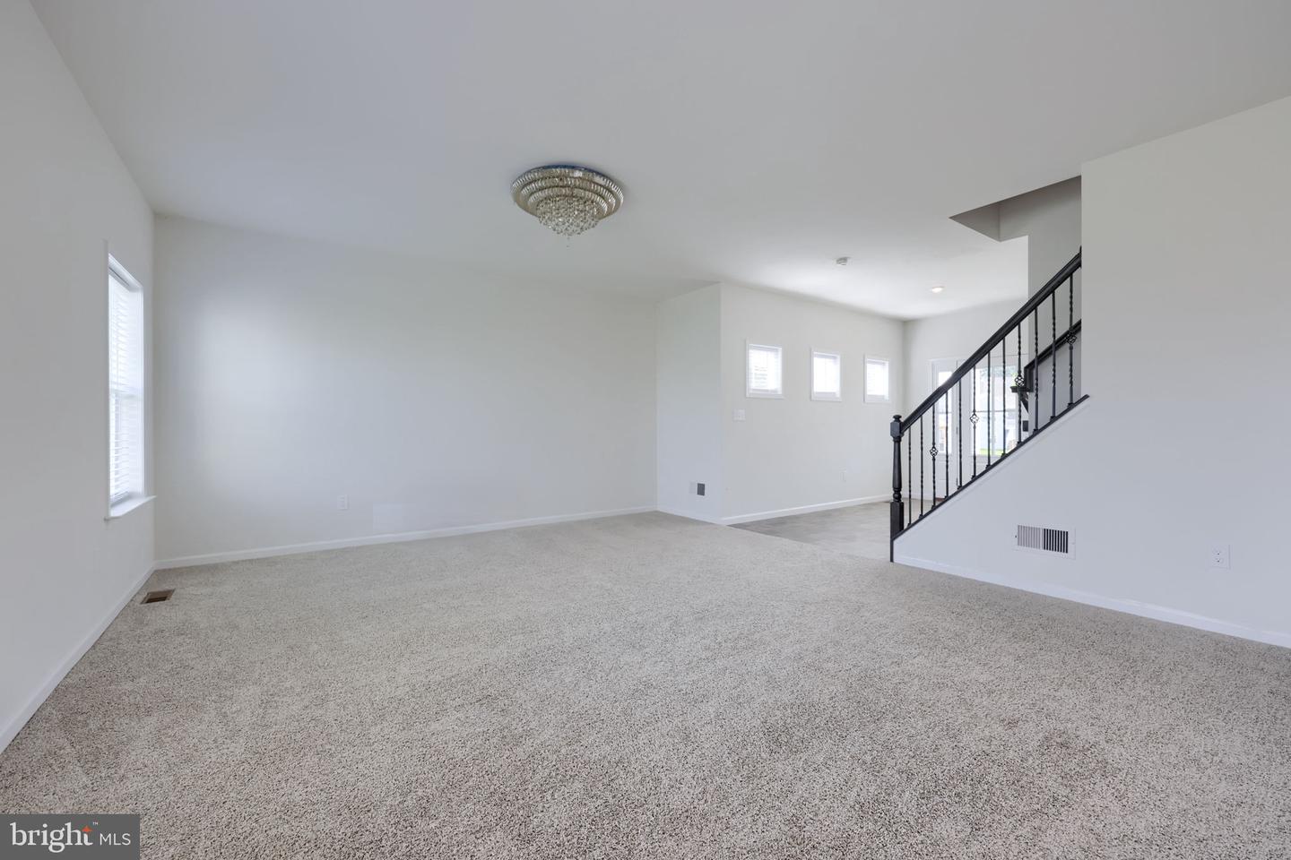 1111 Groff Ln Property Photo 10