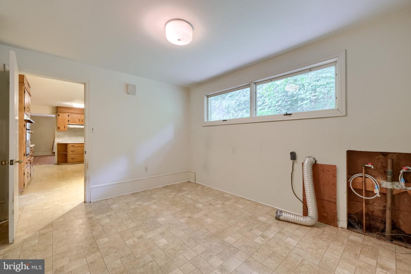 821 Timberline Dr Property Photo 24