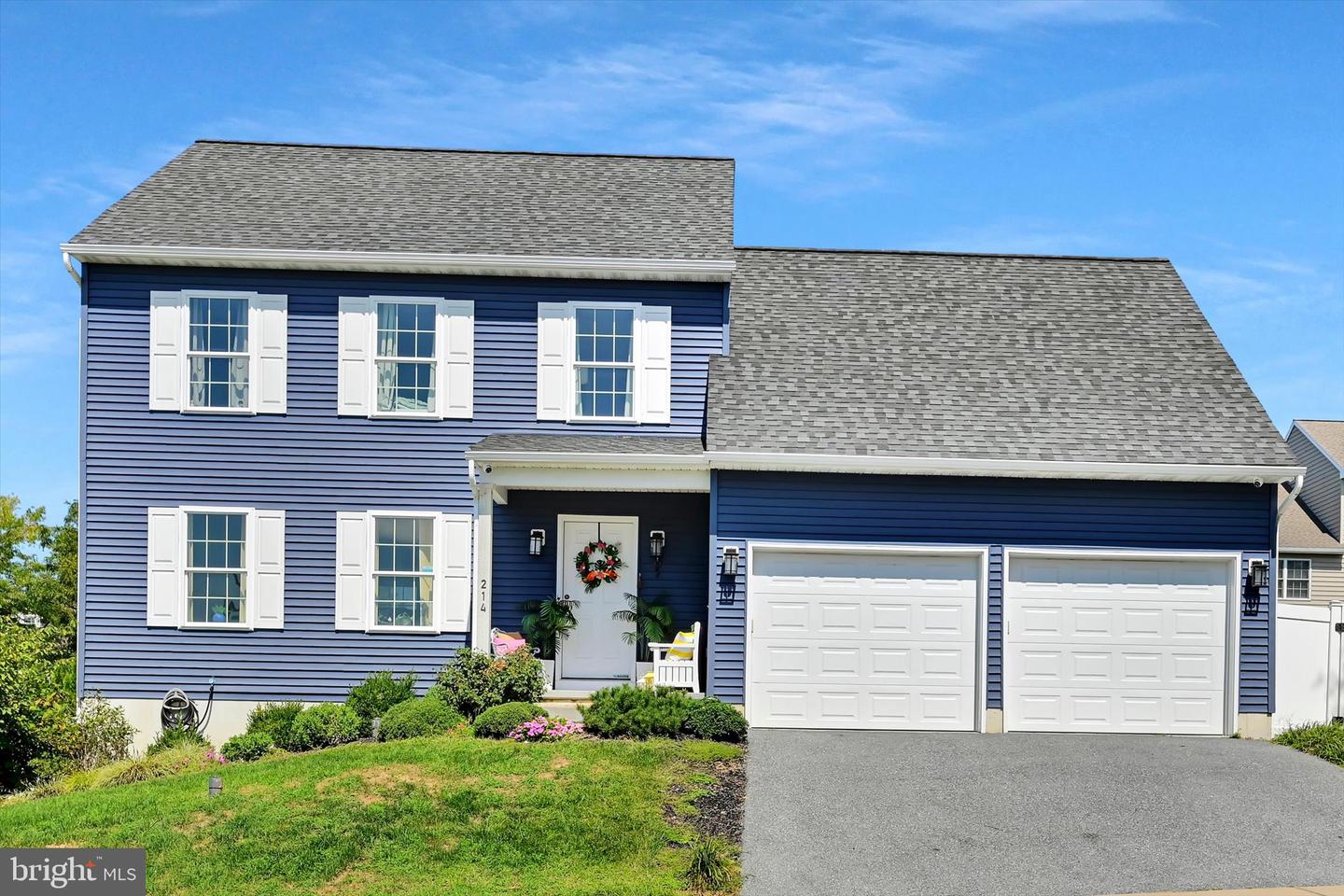 214 LOGHES DR