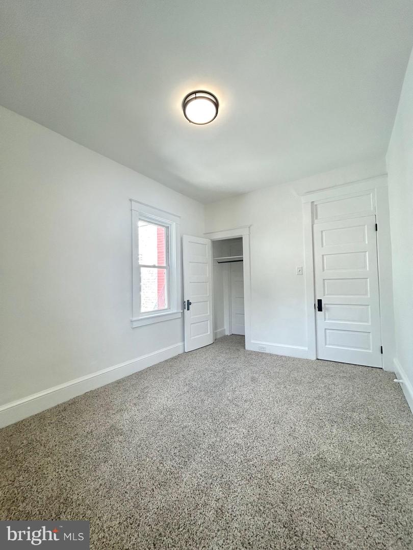 632 N Pine St Property Photo 24