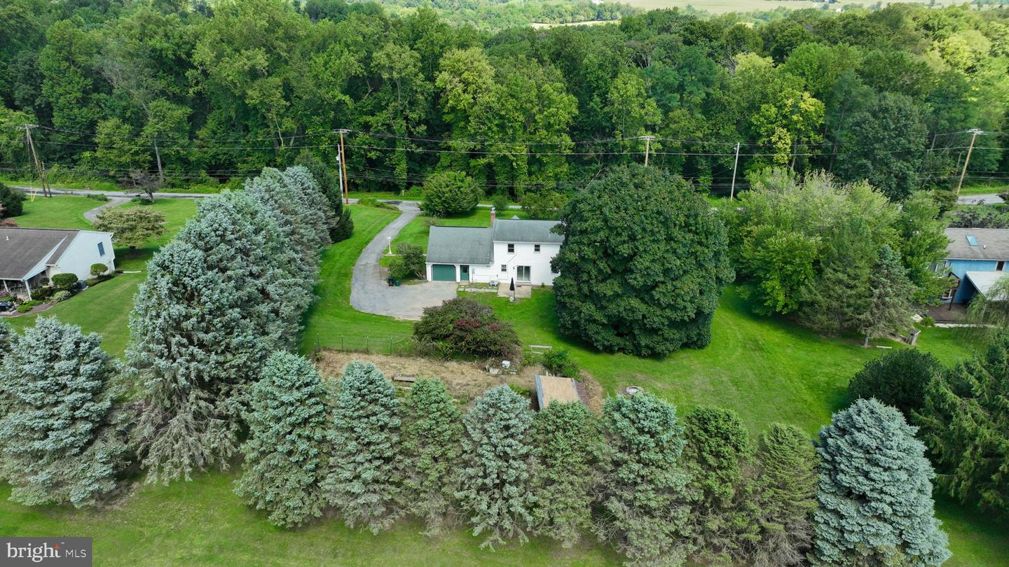 21 Observation Site Rd Property Photo 9