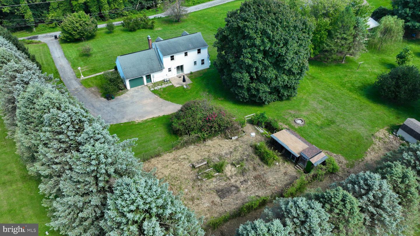 21 Observation Site Rd Property Photo 10