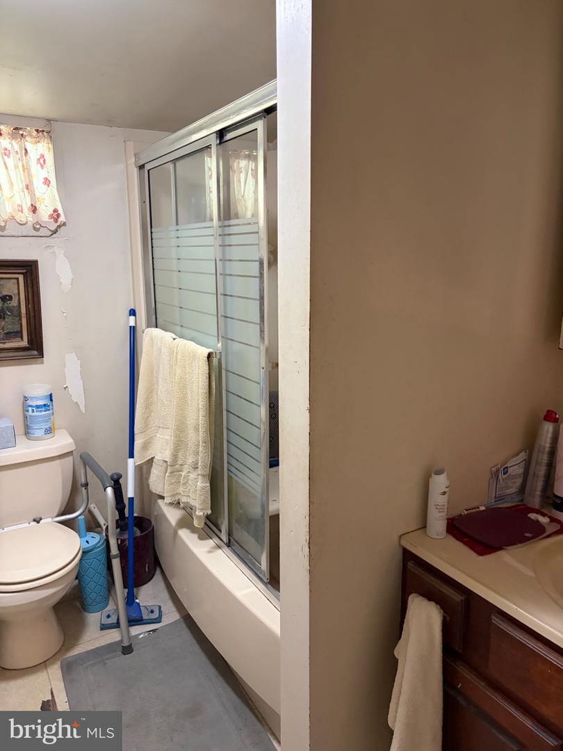 1055 Rawlinsville Rd Property Photo 13