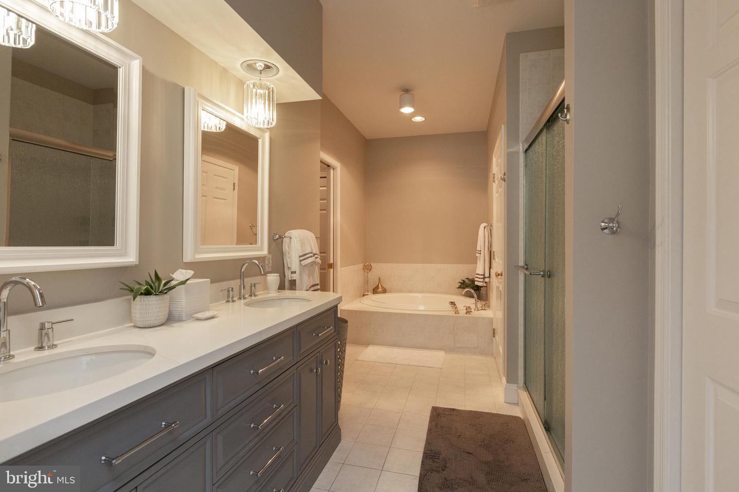 1078 Stillwood Cir Property Photo 35