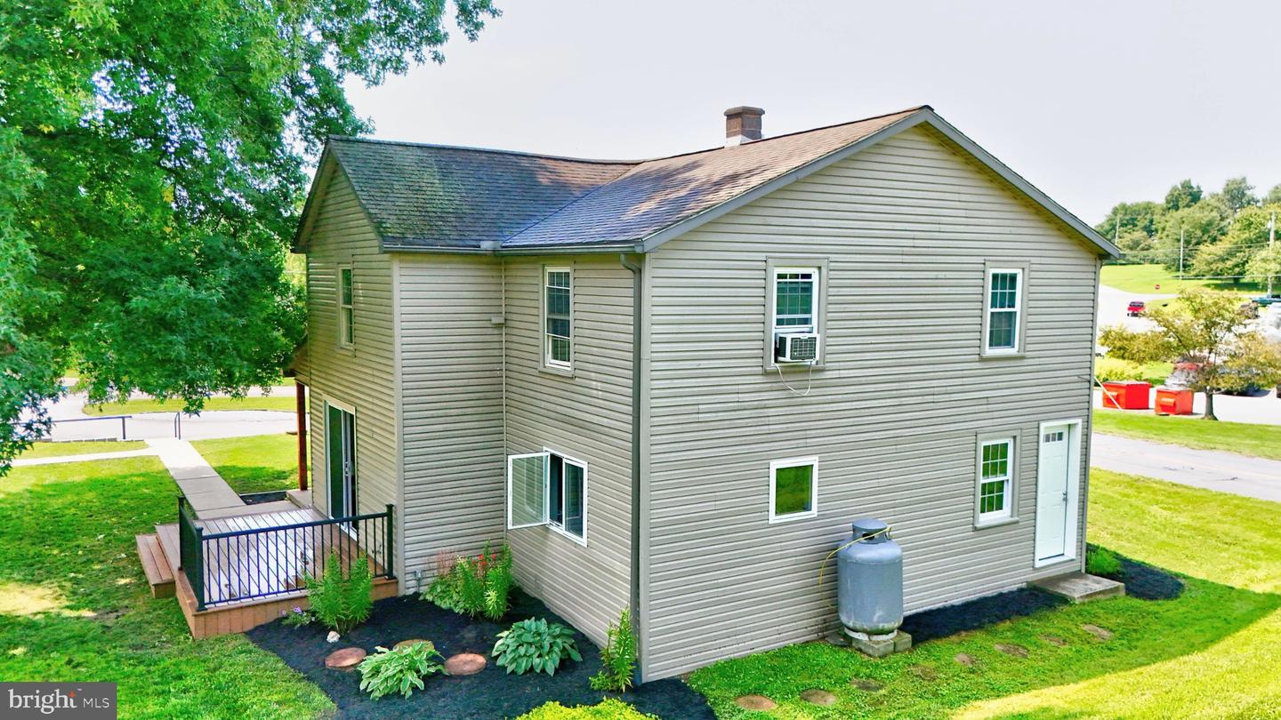 951 Pilgrims Ptwy Property Photo 8
