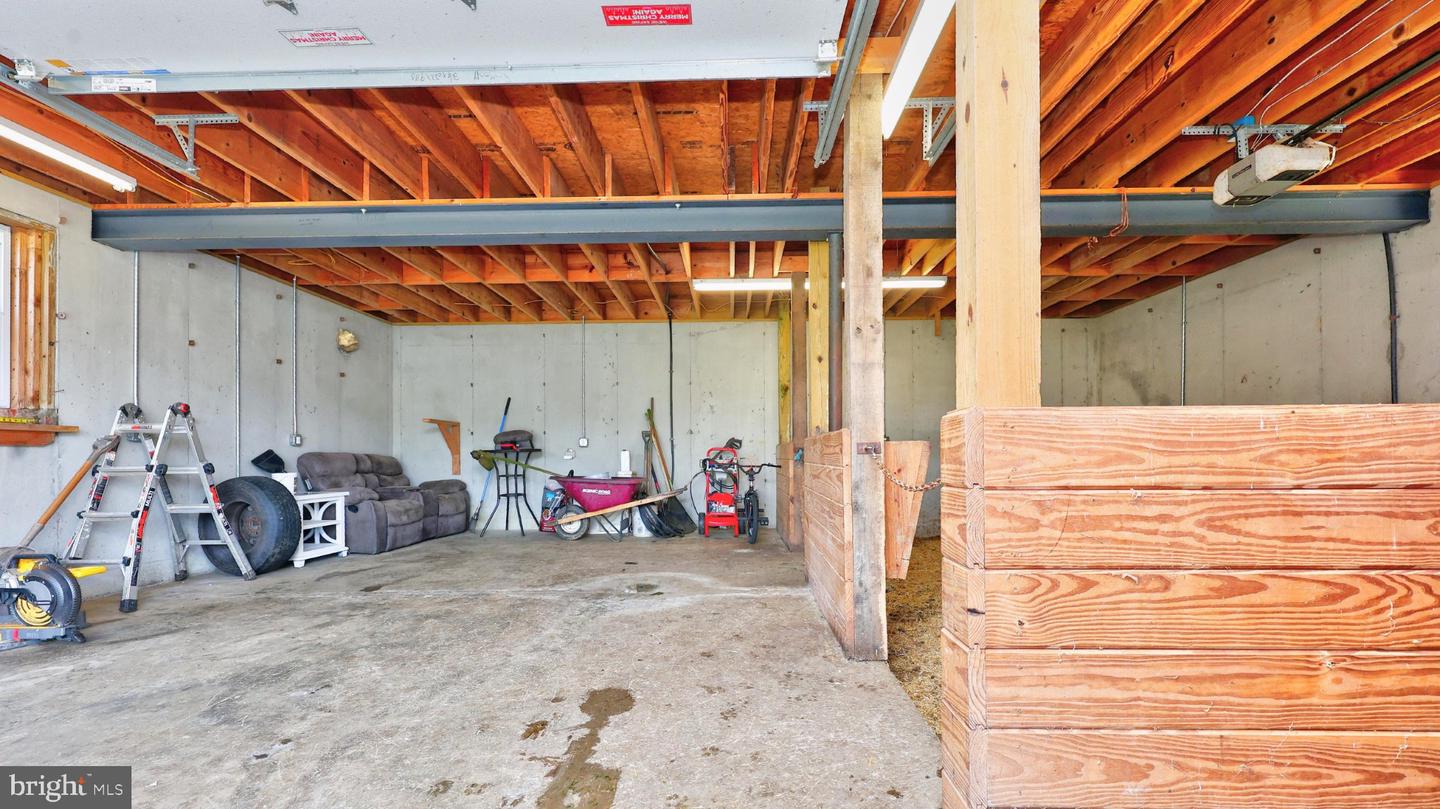 951 Pilgrims Ptwy Property Photo 29