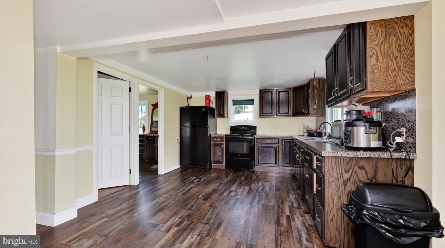 951 Pilgrims Ptwy Property Photo 32