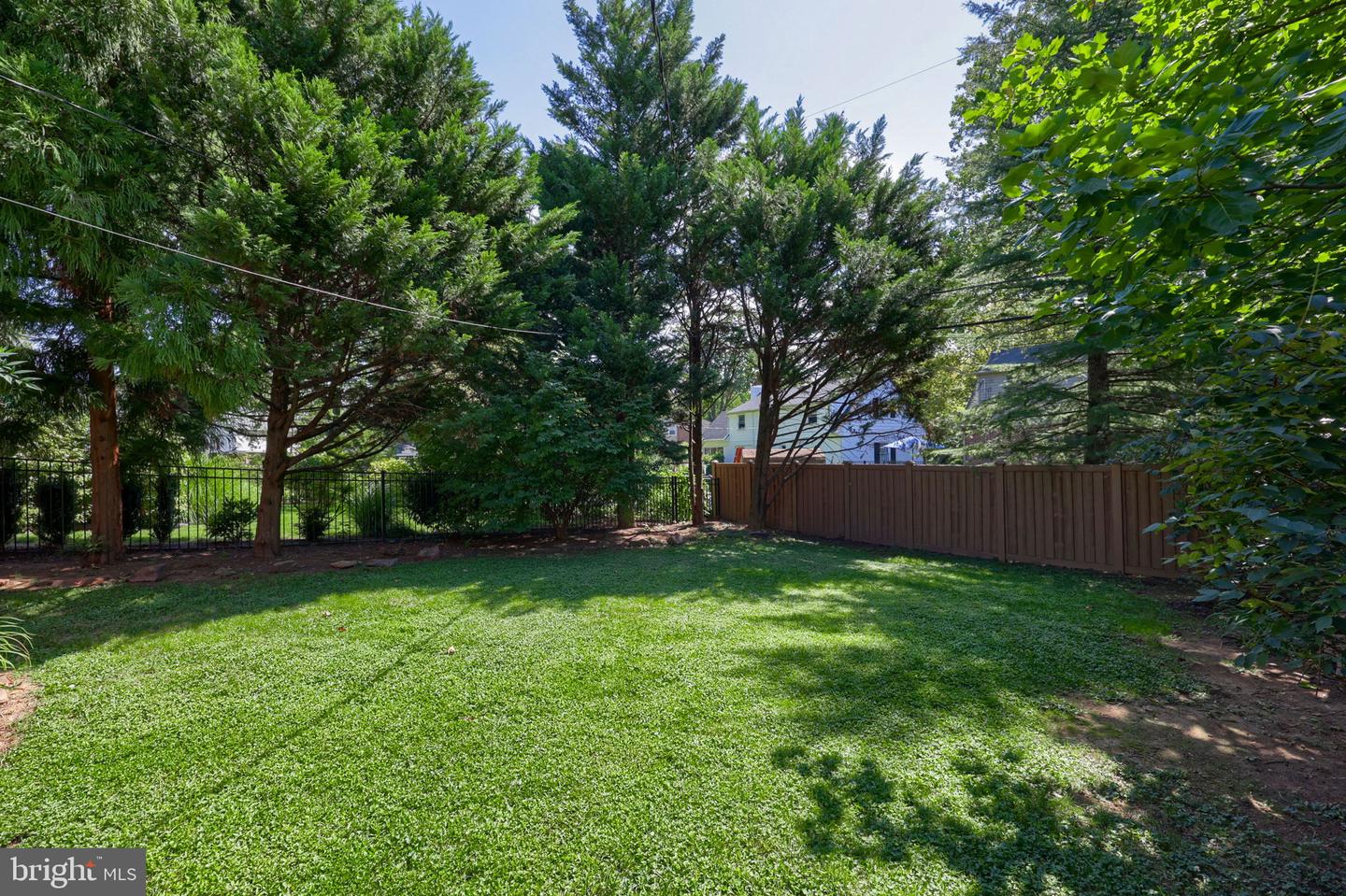 978 Pleasure Rd Property Photo 38