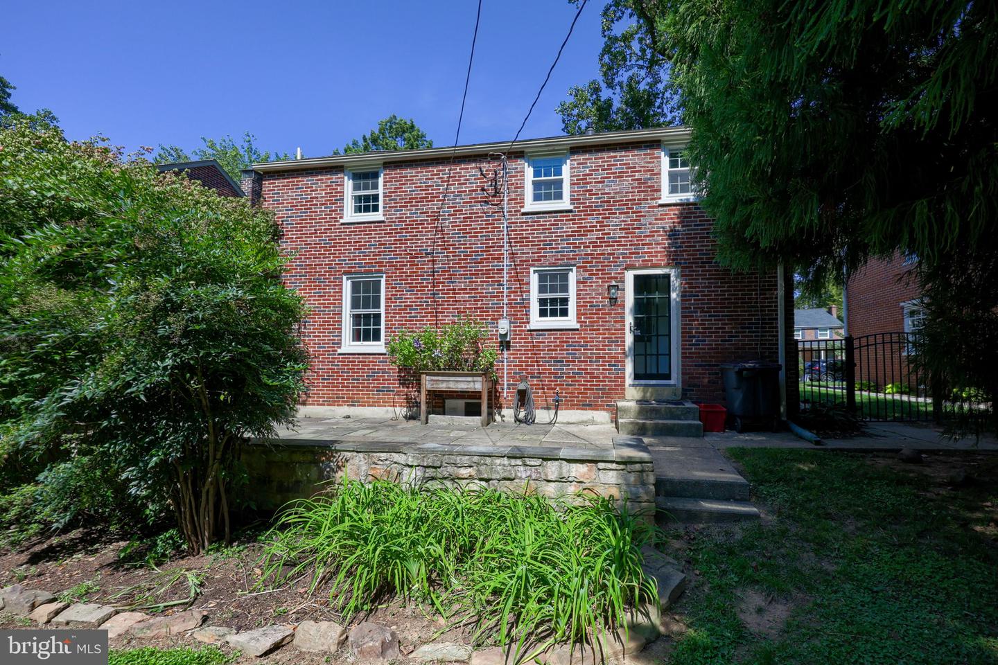 978 Pleasure Rd Property Photo 40