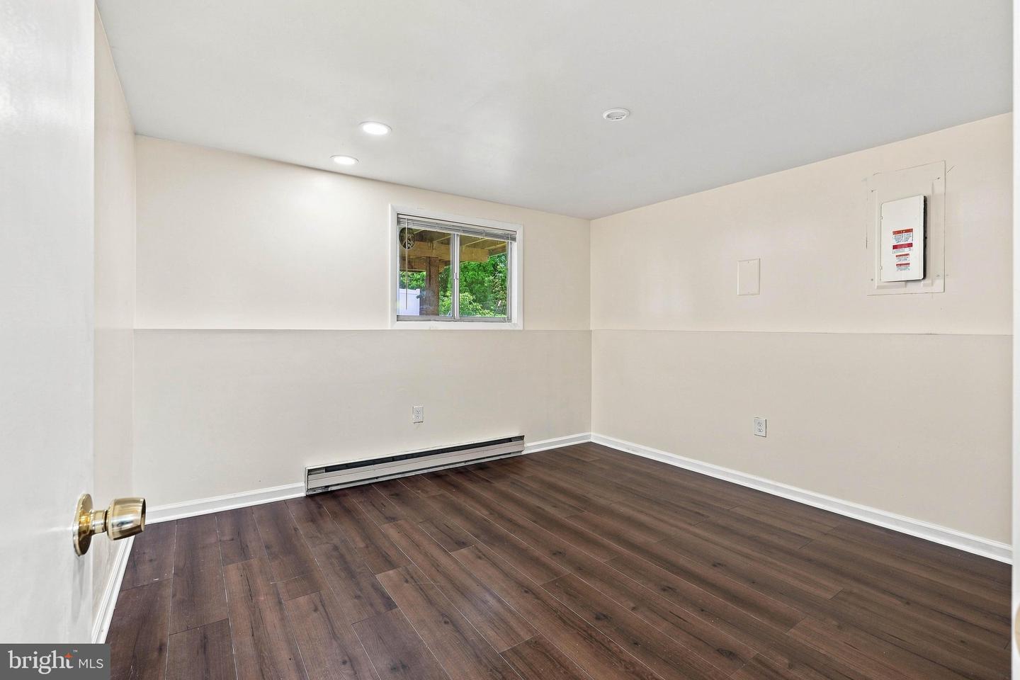 111 Tanglewood Ln Property Photo 16