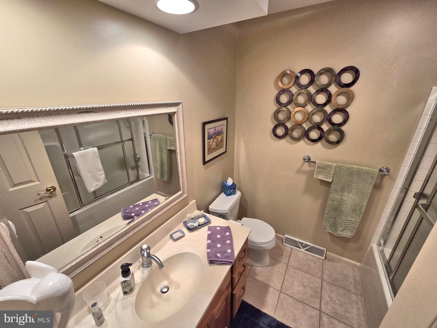 813 Woodfield Dr Property Photo 18